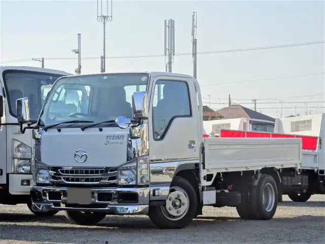 マツダ タイタン 小型 平ボディ 床鉄板 TRG-LJR85A の中古トラック【車両No.135865】