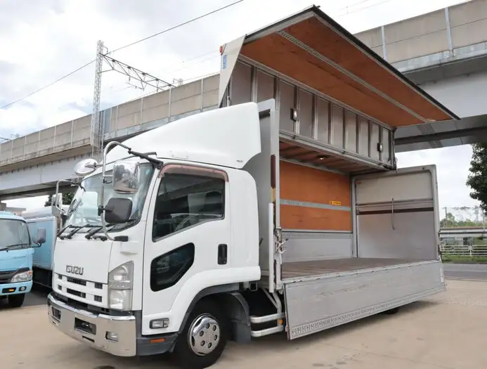 いすゞ フォワード 中型/増トン ウイング パワーゲート ベッド の中古トラック【車両No.152567】