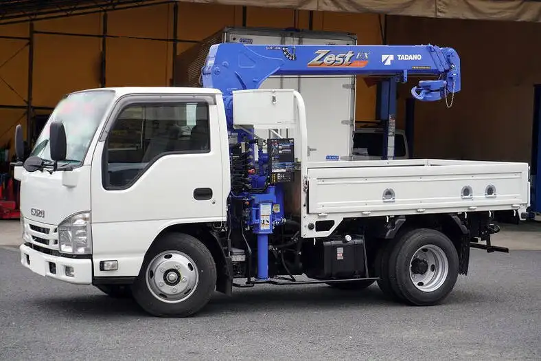 いすゞ エルフ 小型 クレーン付 3段 ラジコン の中古トラック【車両No.155609】