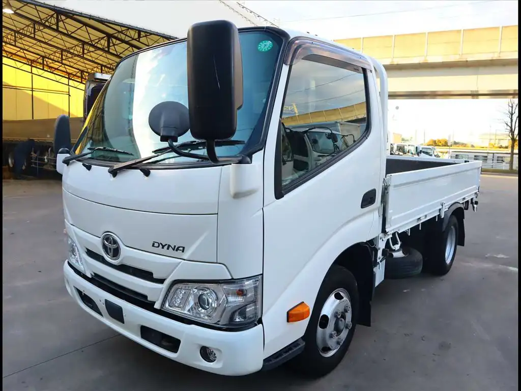 トヨタ ダイナ 小型 平ボディ 2RG-XZC605 R2 の中古トラック【車両No.181817】