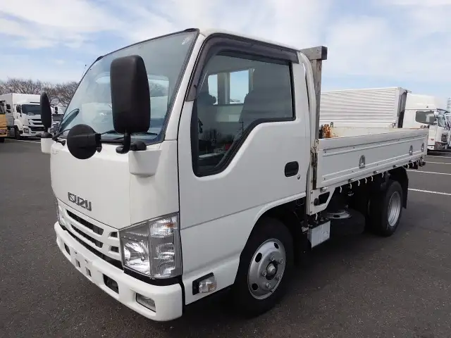いすゞ エルフ 小型 平ボディ 2RG-NKR88A R3 の中古トラック【車両No.184206】