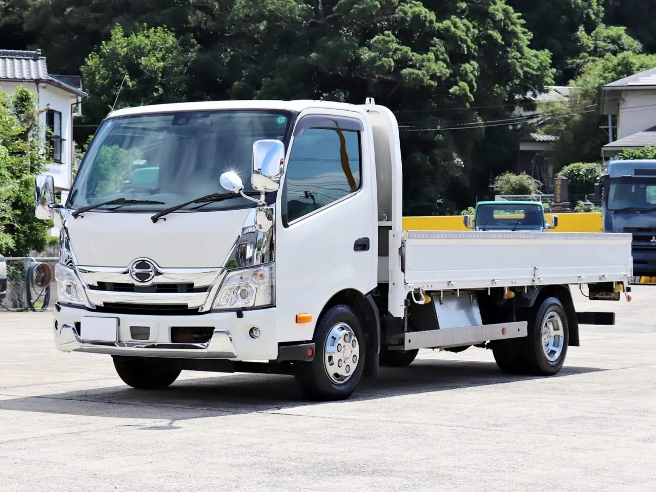 日野 デュトロ 小型 平ボディ 床鉄板 2RG-XZU712M の中古トラック【車両No.191508】