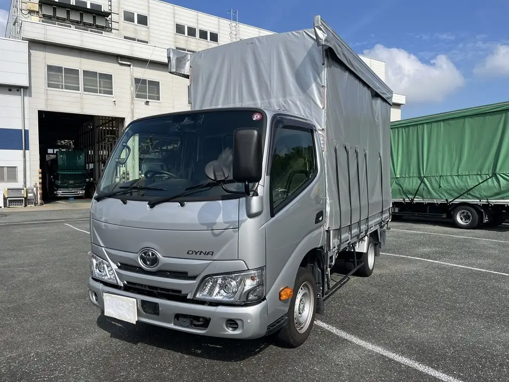 トヨタ ダイナ 小型 平ボディ 幌 2DG-GDY231 の中古トラック【車両No.191933】