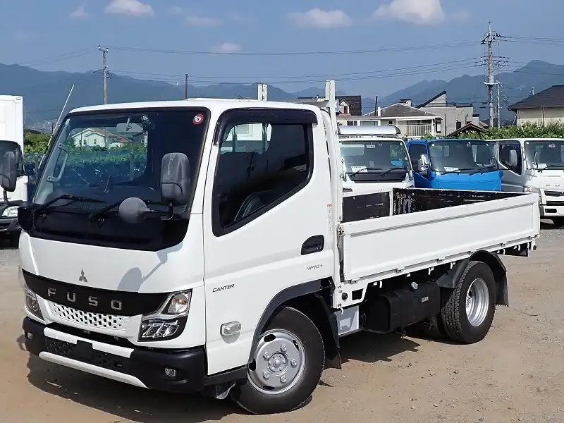 三菱 キャンター 小型 平ボディ 床鉄板 2TG-FDA00 の中古トラック【車両No.192691】