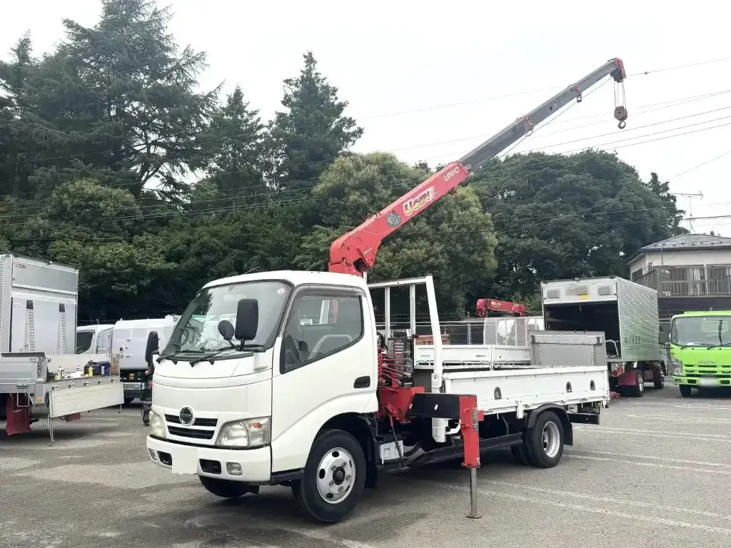 日野 デュトロ 小型 クレーン付 4段 ラジコン の中古トラック【車両No.193022】