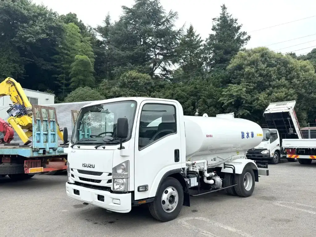 いすゞ エルフ 小型 タンク車 散水車 TKG-NPR85YN の中古トラック【車両No.193038】