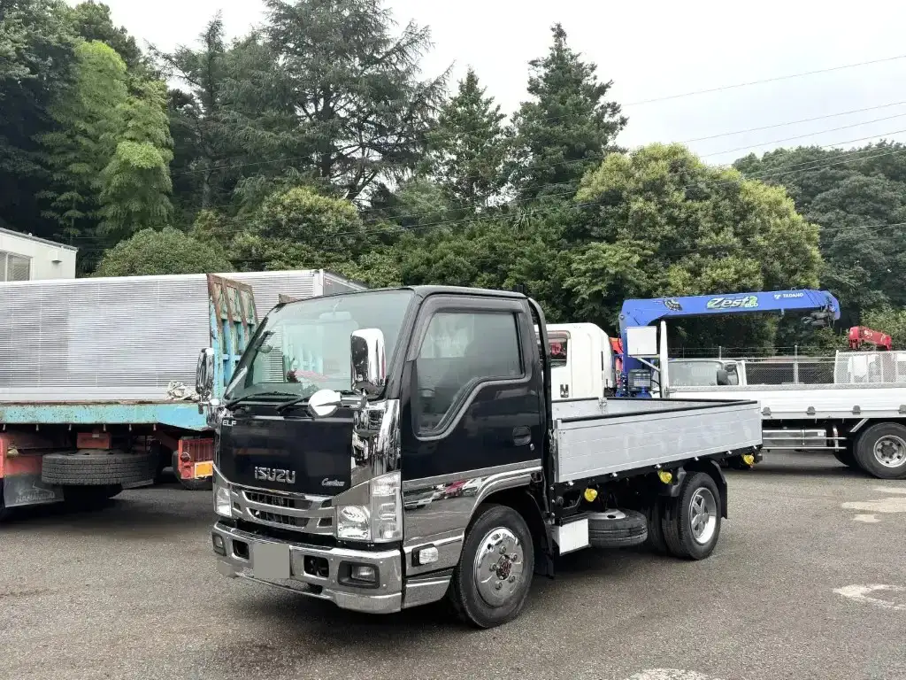 いすゞ エルフ 小型 平ボディ アルミブロック カスタム の中古トラック【車両No.193046】