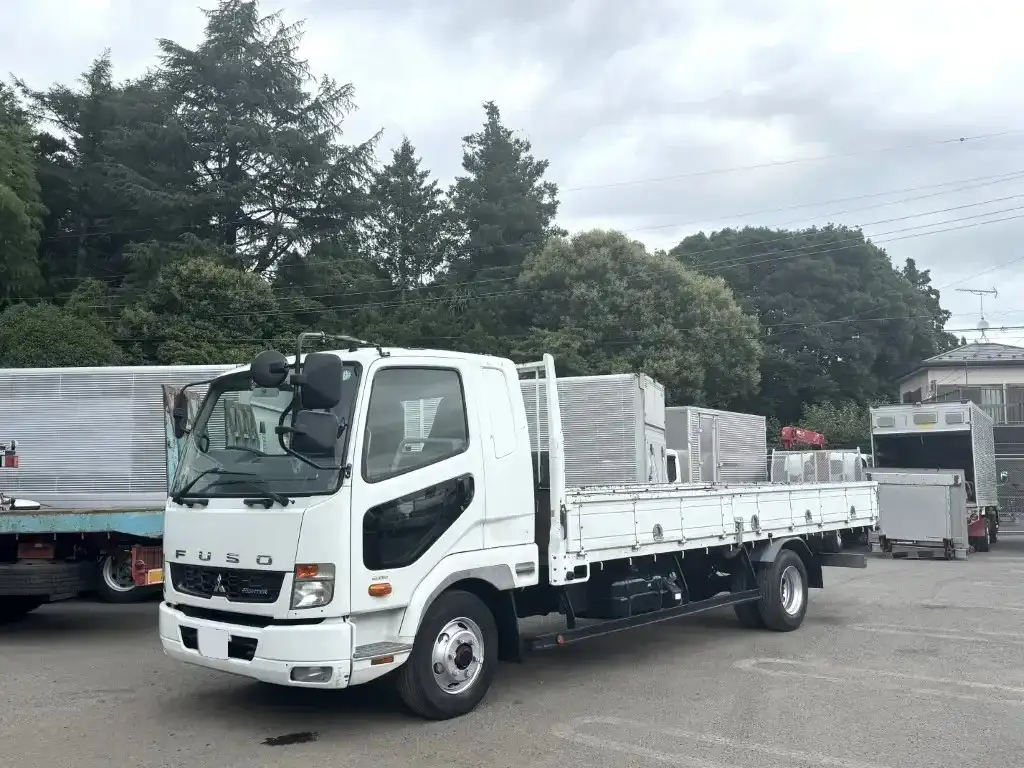 三菱 ファイター 中型/増トン 平ボディ ベッド TKG-FK61F の中古トラック【車両No.193052】