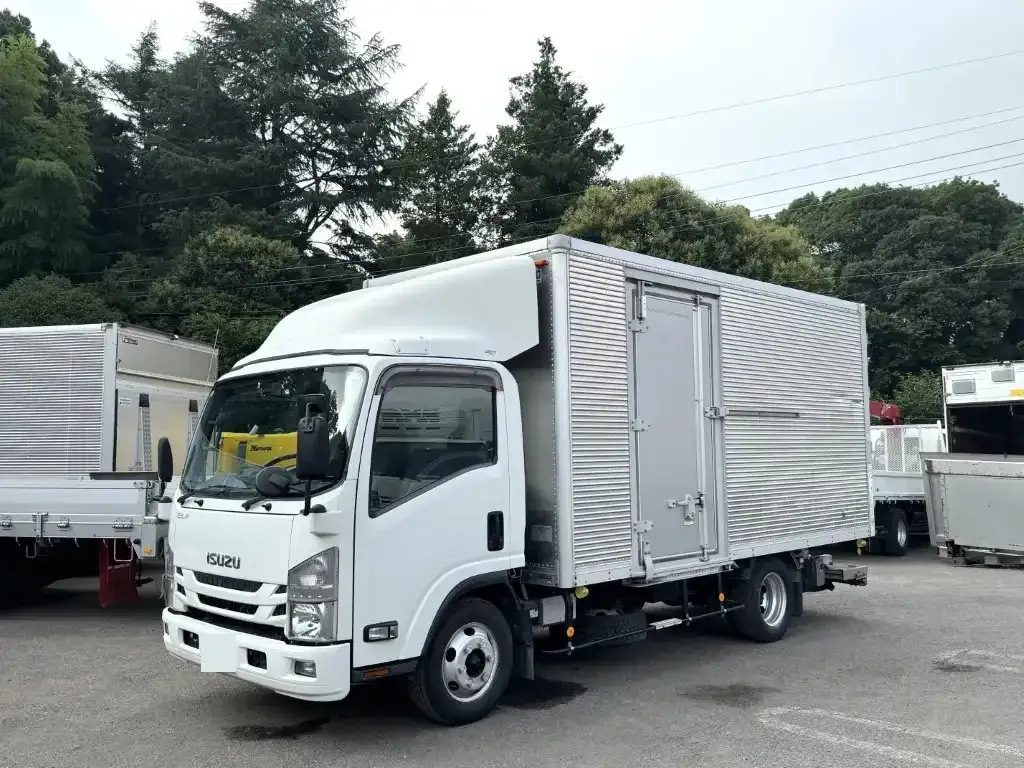 いすゞ エルフ 小型 アルミバン パワーゲート サイドドア の中古トラック【車両No.193118】