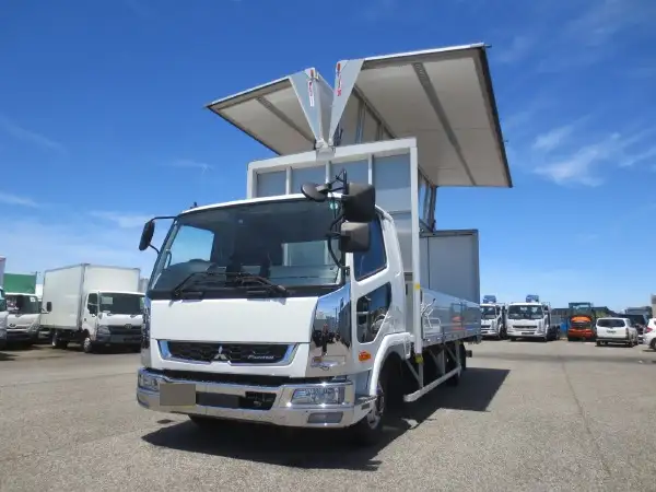 三菱 ファイター 中型/増トン ウイング ベッド 2KG-FK62F の中古トラック【車両No.194026】