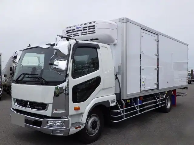 三菱 ファイター 中型/増トン 冷凍冷蔵 低温 パワーゲート の中古トラック【車両No.197520】
