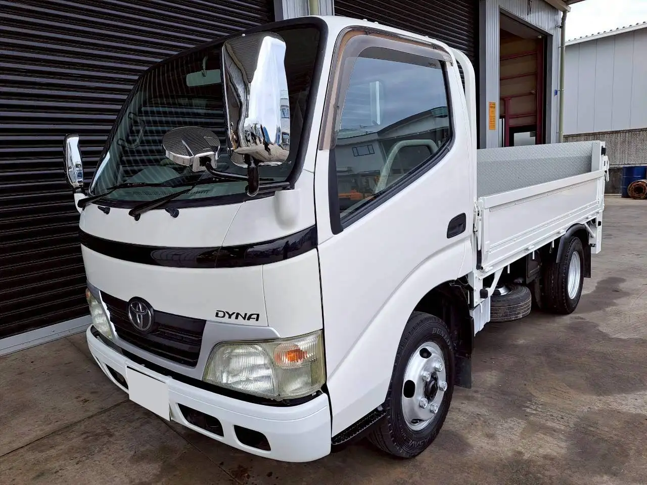 トヨタ ダイナ 小型 平ボディ パワーゲート BDG-XZU308 の中古トラック【車両No.197576】