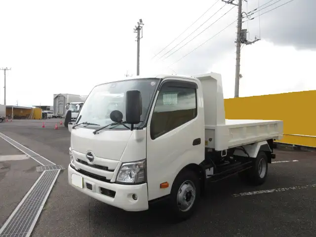 日野 デュトロ 小型 ダンプ Lゲート 2KG-XZU700X の中古トラック【車両No.197647】